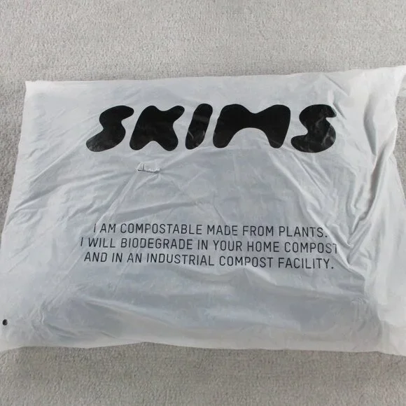 SKIMS Cozy Unisex Pullover Size XXS/XS Onyx Houndstooth Teddy Comfy Soft NWT - Picture 2 of 5